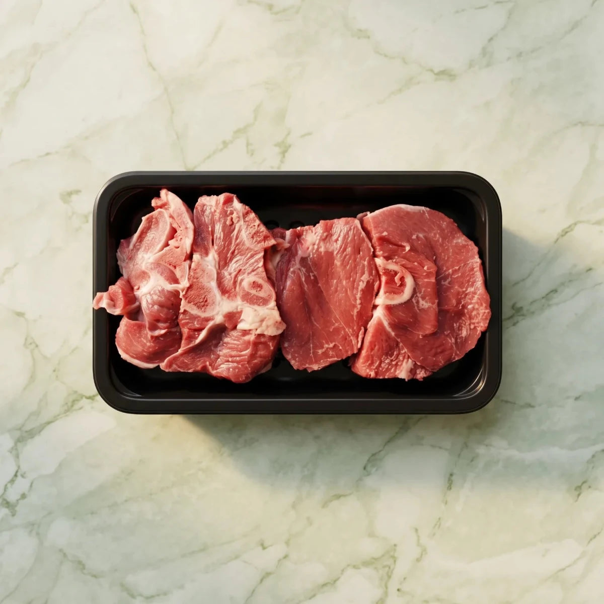 Fresh Halal British Lamb Shoulder - Red Tractor Approved - Onlinemeatshop.com
